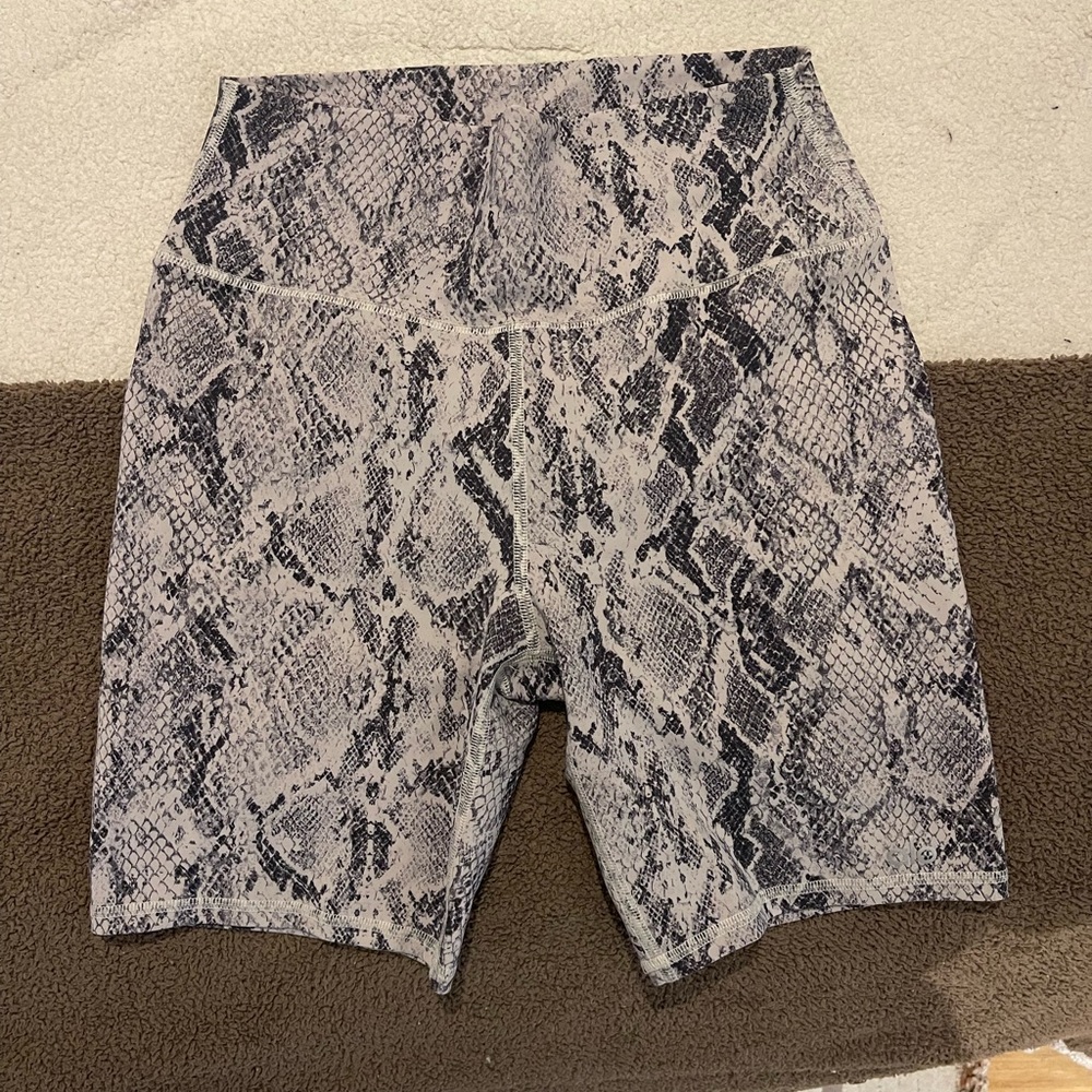 Alo Yoga Biker Shorts